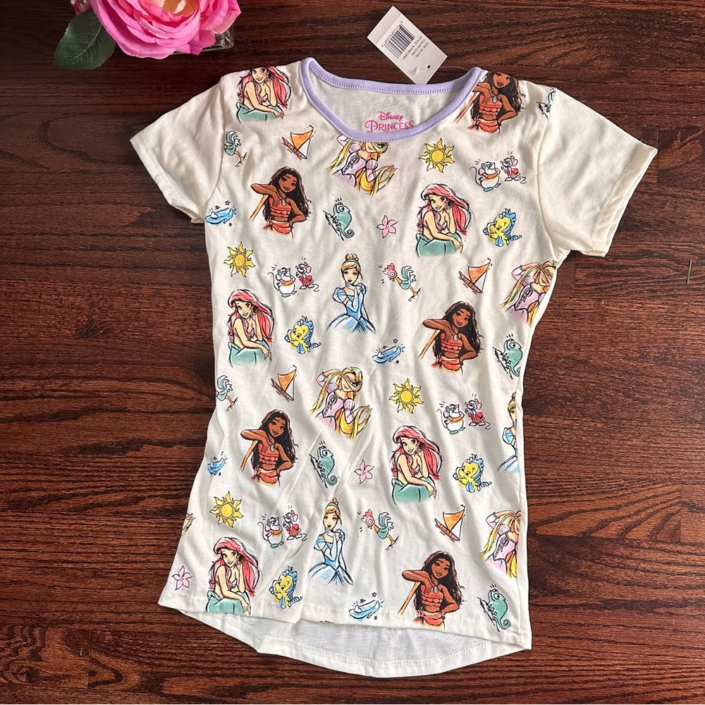 Disney Princesses tunic tee, size M/ 7-8
